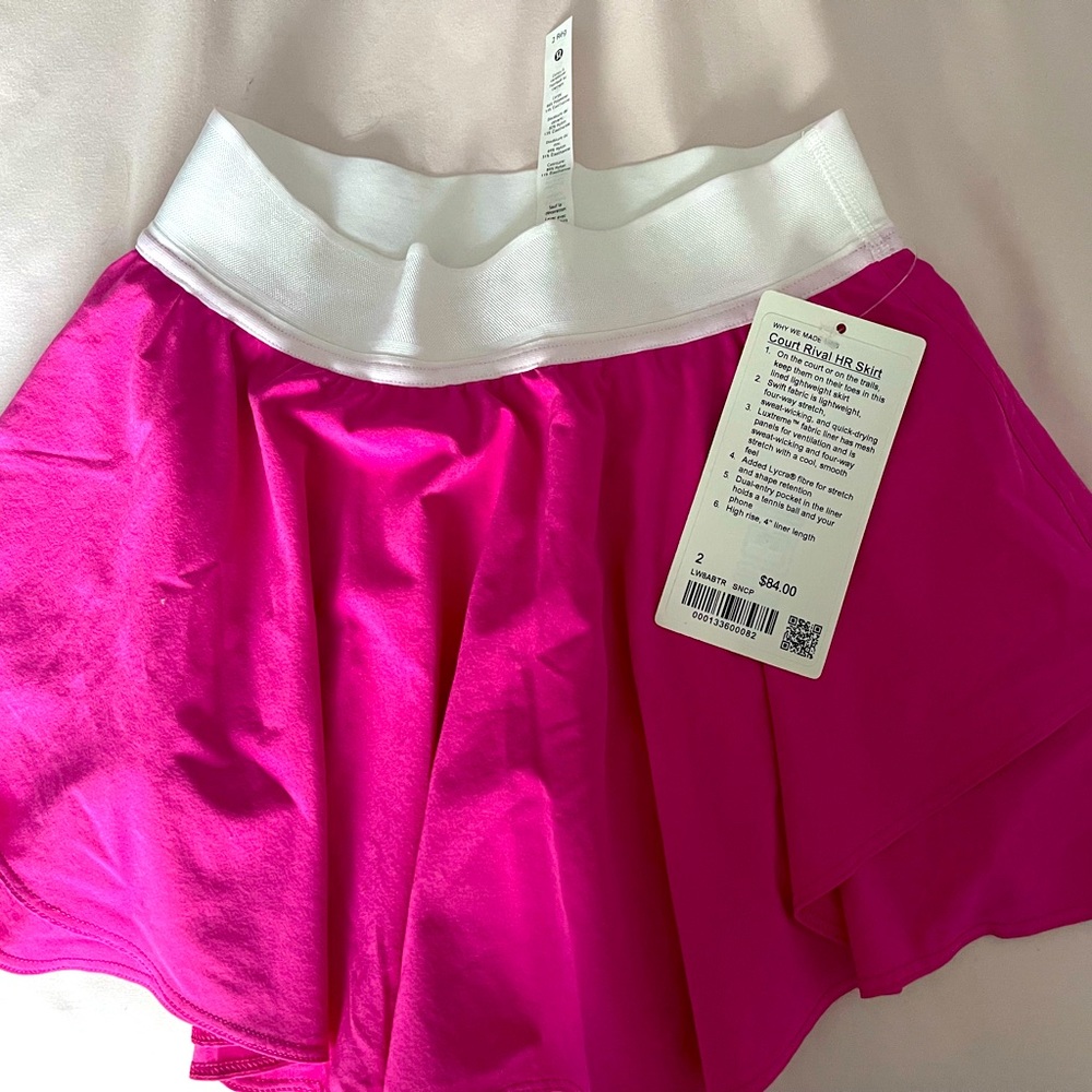 LuluLemon Skirt with tags size 2 45.00